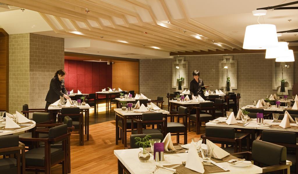 Novotel Nathan Road Kowloon Hongkong Exterior foto