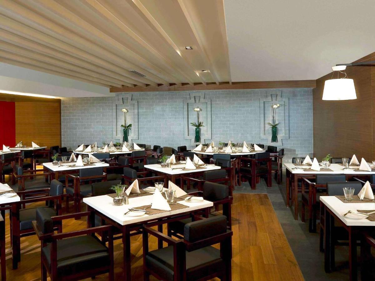Novotel Nathan Road Kowloon Hongkong Exterior foto